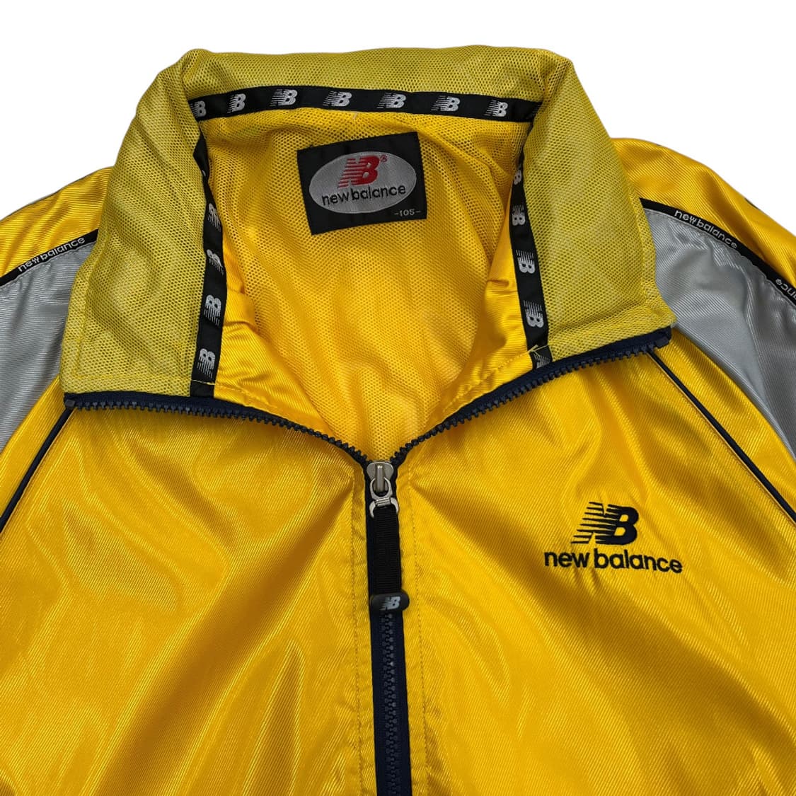 뉴발란스 그레이 배색 옐로우 바람막이 105 상품이미지5