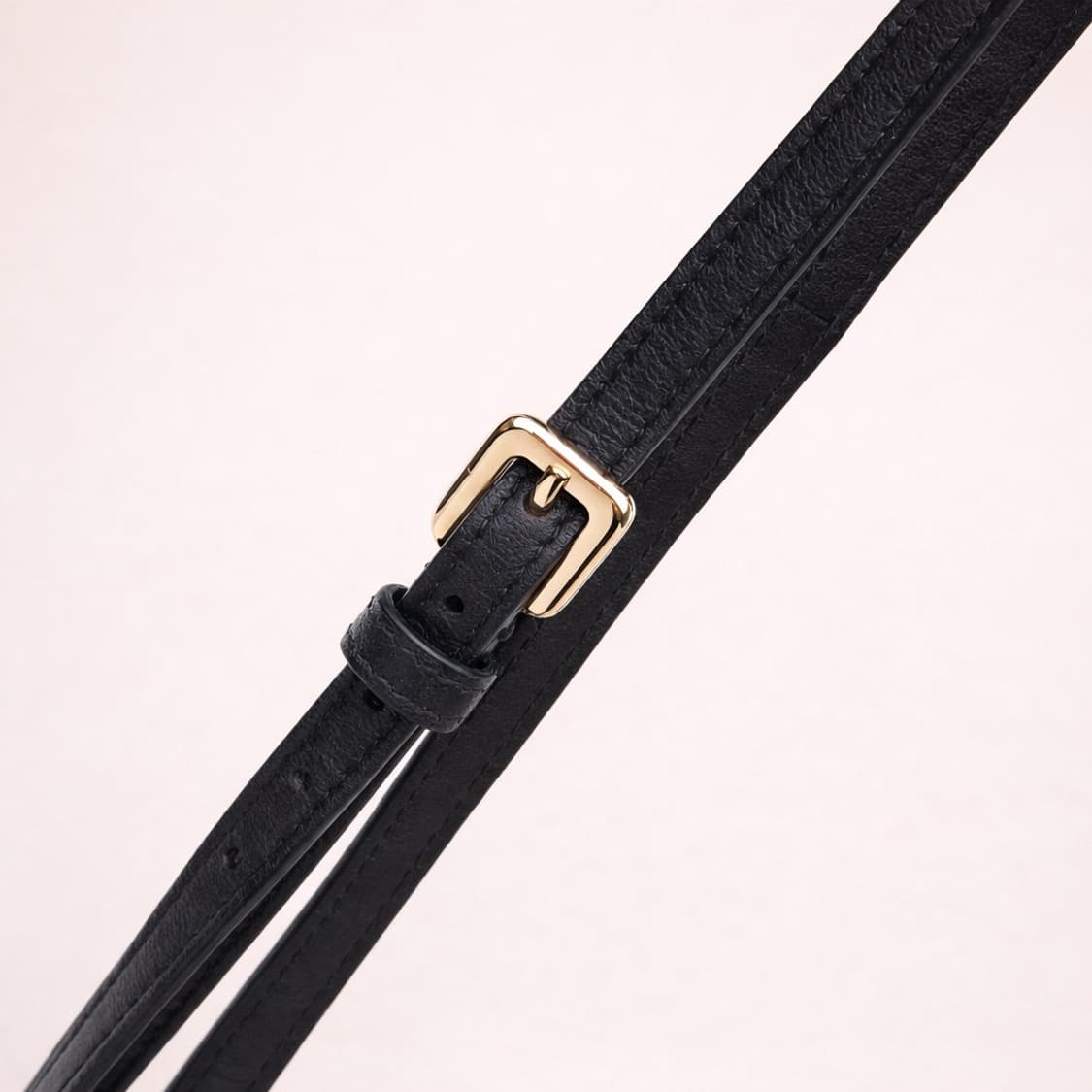 [S급] 디올 스트랩 파우치 크로스백 판매합니다!!! 상품이미지3