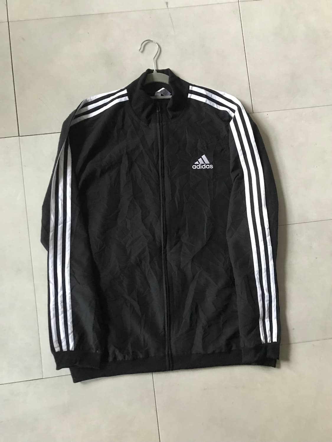아디다스 블랙 오버핏 바람막이 상품이미지9