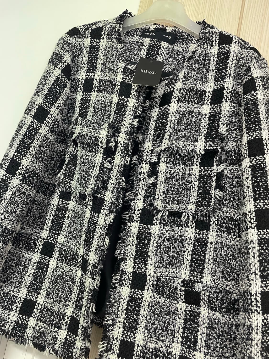 MIXXO 미쏘 블랙 체크 트위드 자켓 66 새제품 상품이미지5