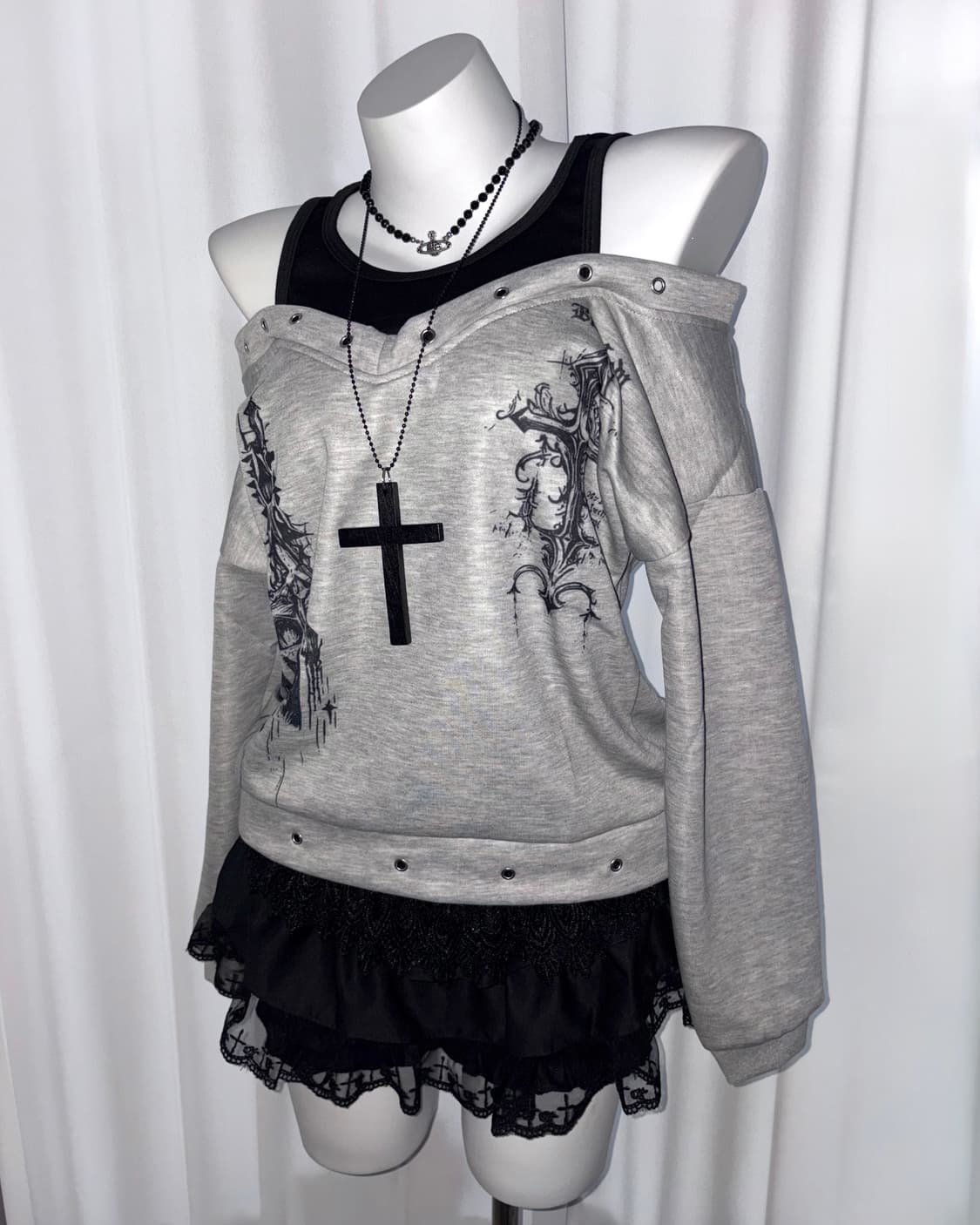 펑크 고딕 쿠로 갸루 맨투맨 레이어드 오프숄더 나나깔 상품이미지3