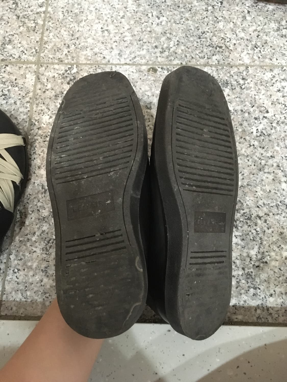 르메르 파이프드 카프스킨 플랫 로퍼 차이니즈 로퍼 상품이미지4