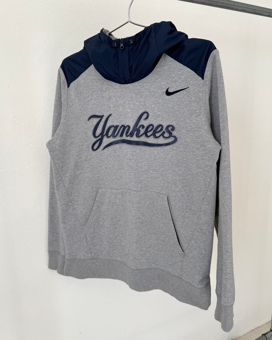 Nike x yankees 후드티 상품이미지1