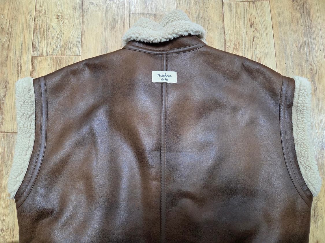 매크리(MACHREE) 리버시블 베스트무스탕 프리사이즈 새상품 상품이미지9