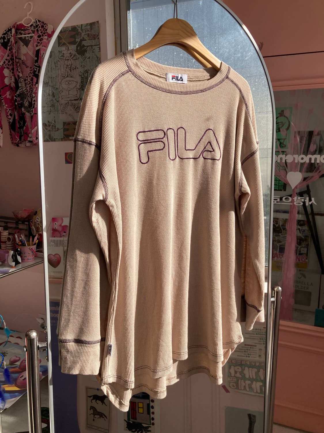 휠라 FILA 자수 베이지 롱슬리브 니트 상품이미지1