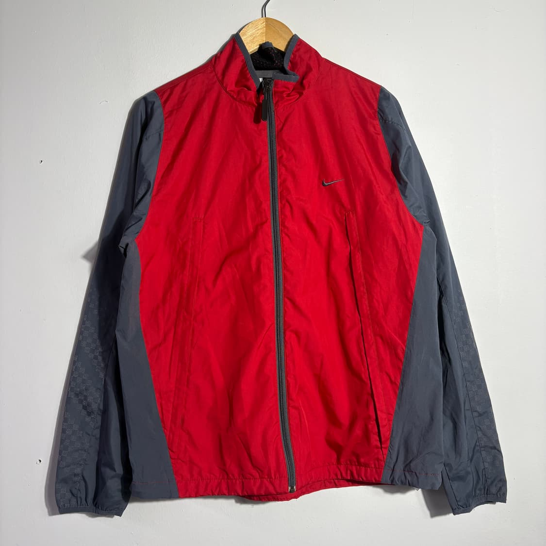 나이키 레드 배색 윈드브레이커 자켓 (무료배송) 상품이미지1