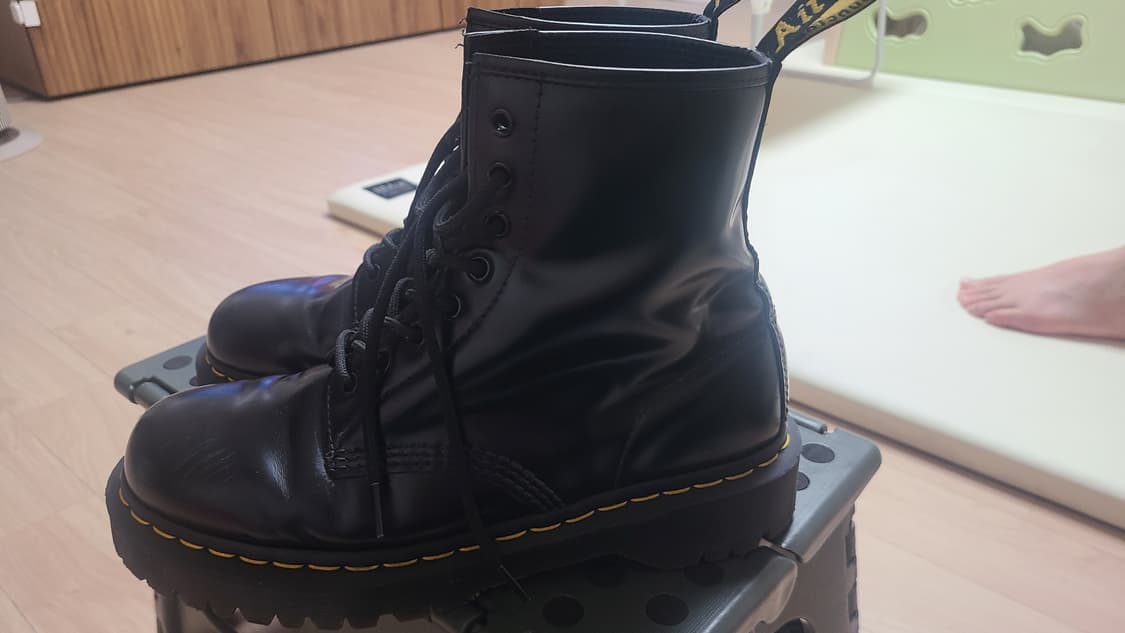 닥터마틴 1460(UK8)(270) 판매합니다 상품이미지6