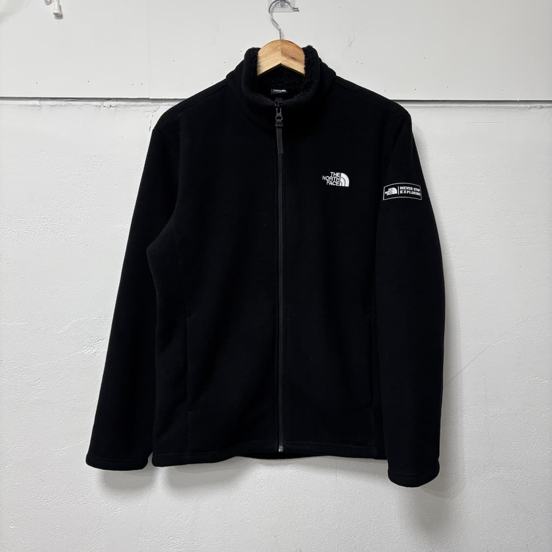 노스페이스 블랙 퍼리 플리스 자켓 상품이미지1