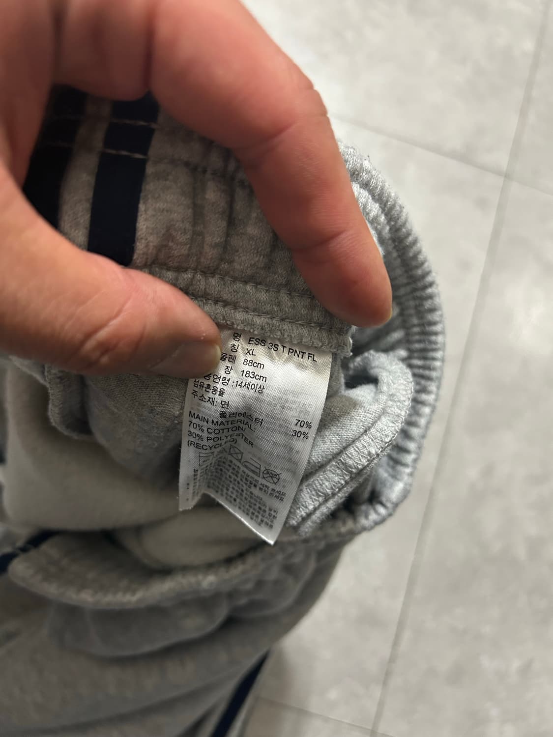 아디다스 그레이 기모  헤비코튼 스웻팬츠 32인치 상품이미지5