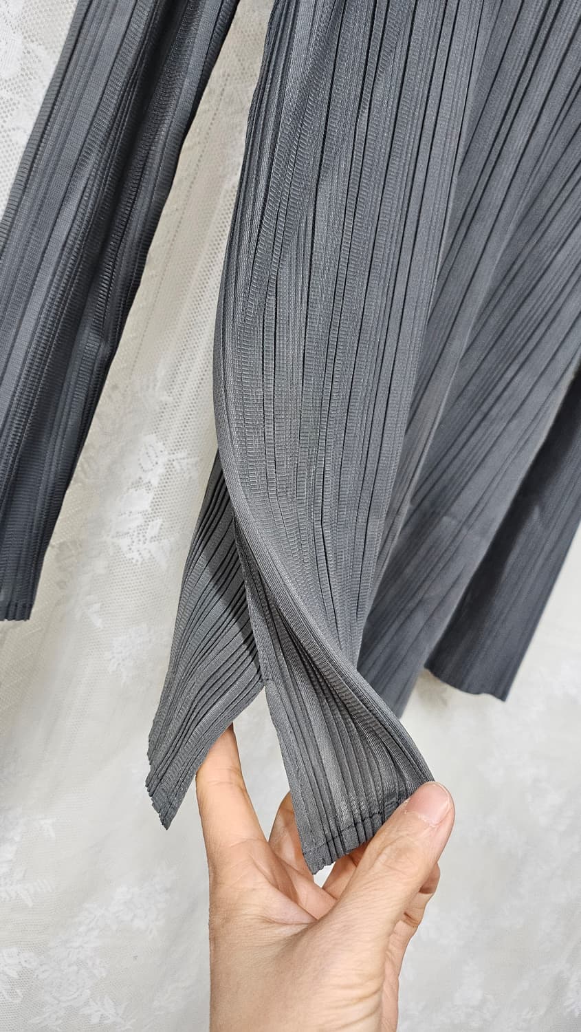 플리츠미  그레이 긴팔 셔츠 상품이미지5