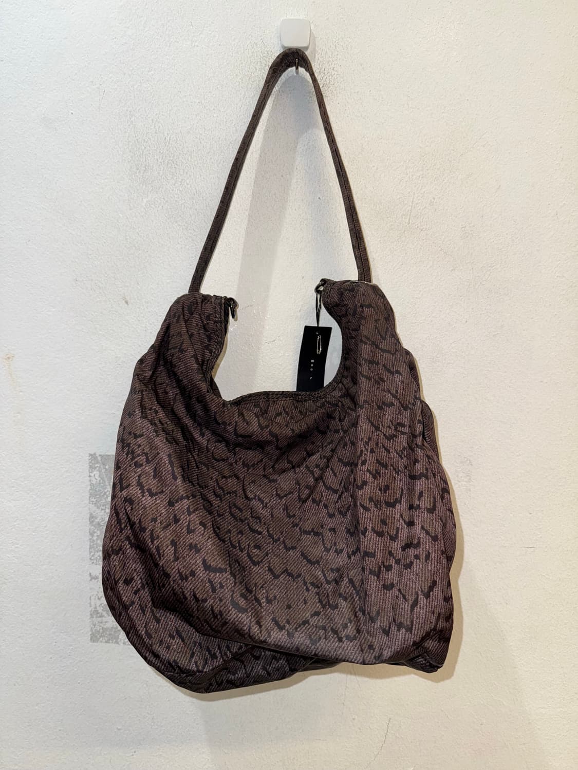 Diesel leopard nylon shoulder bag   상품이미지2