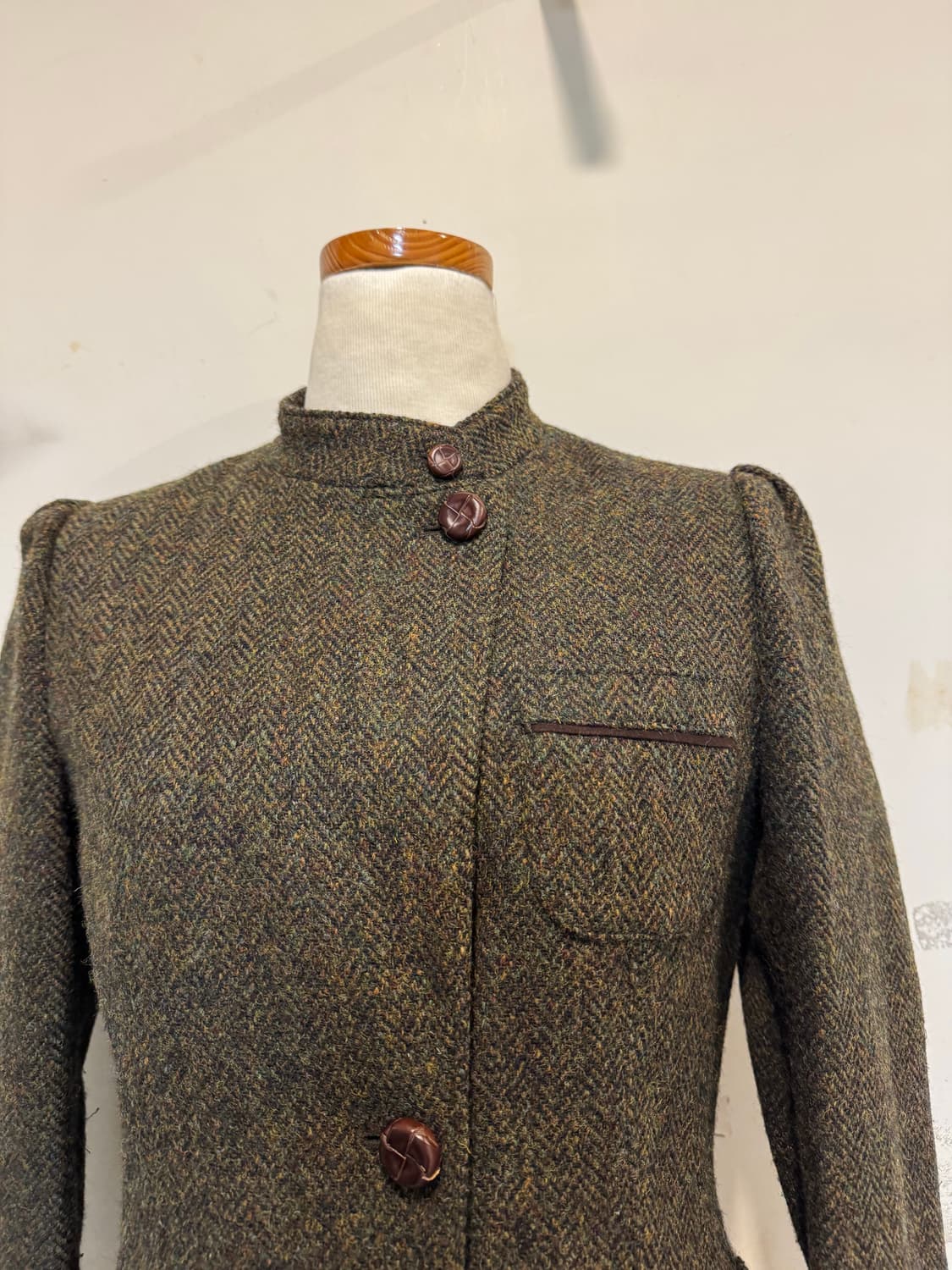 Hazzys 헤지스 레이디스 해리스트위드 자켓 상품이미지7