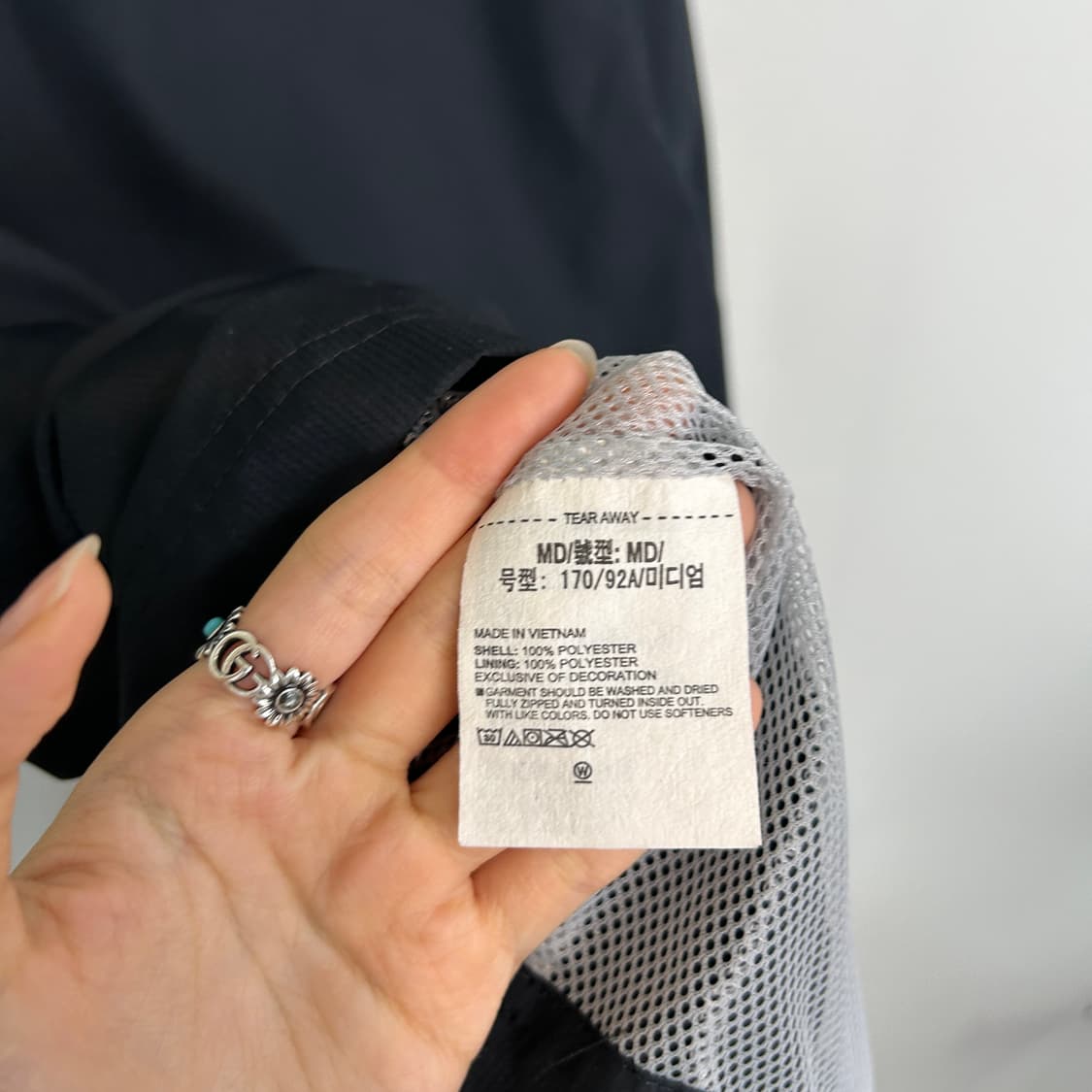 언더아머 블랙 후드 바람막이 M 상품이미지4