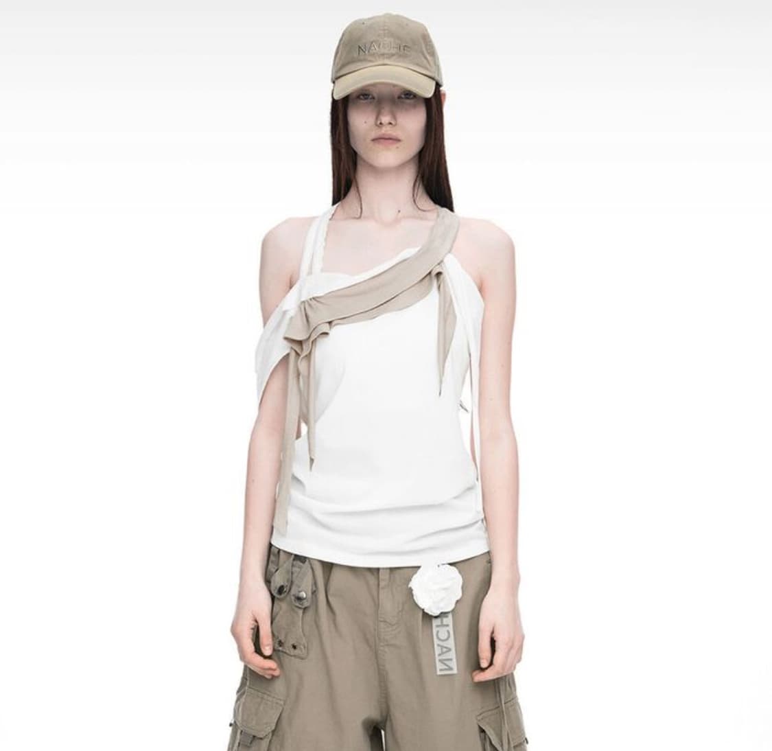RAWCUT HALTER SLEEVELESS IVORY 상품이미지1