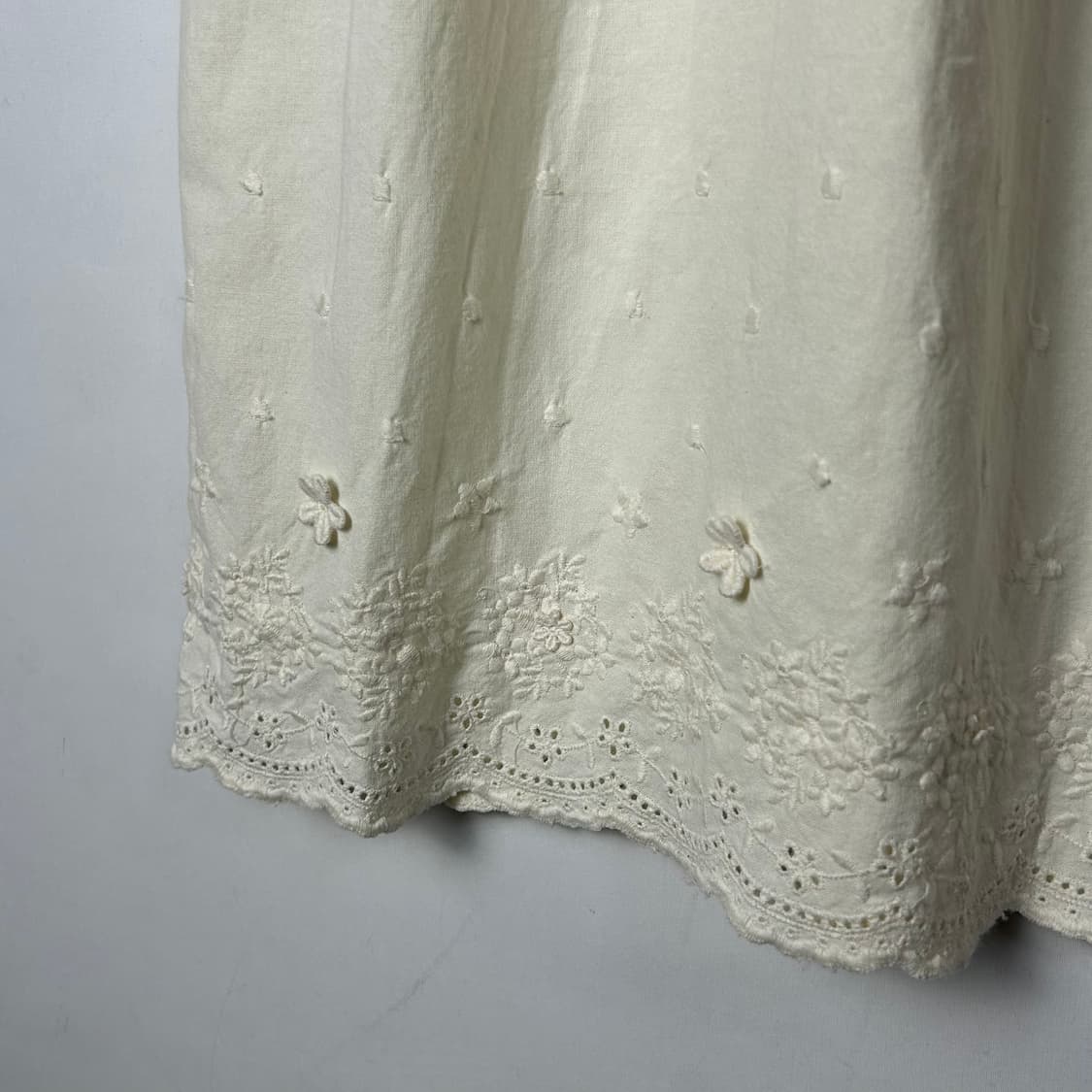 [earth Music&ecology] 모리걸 플라워자수 원피스 상품이미지4