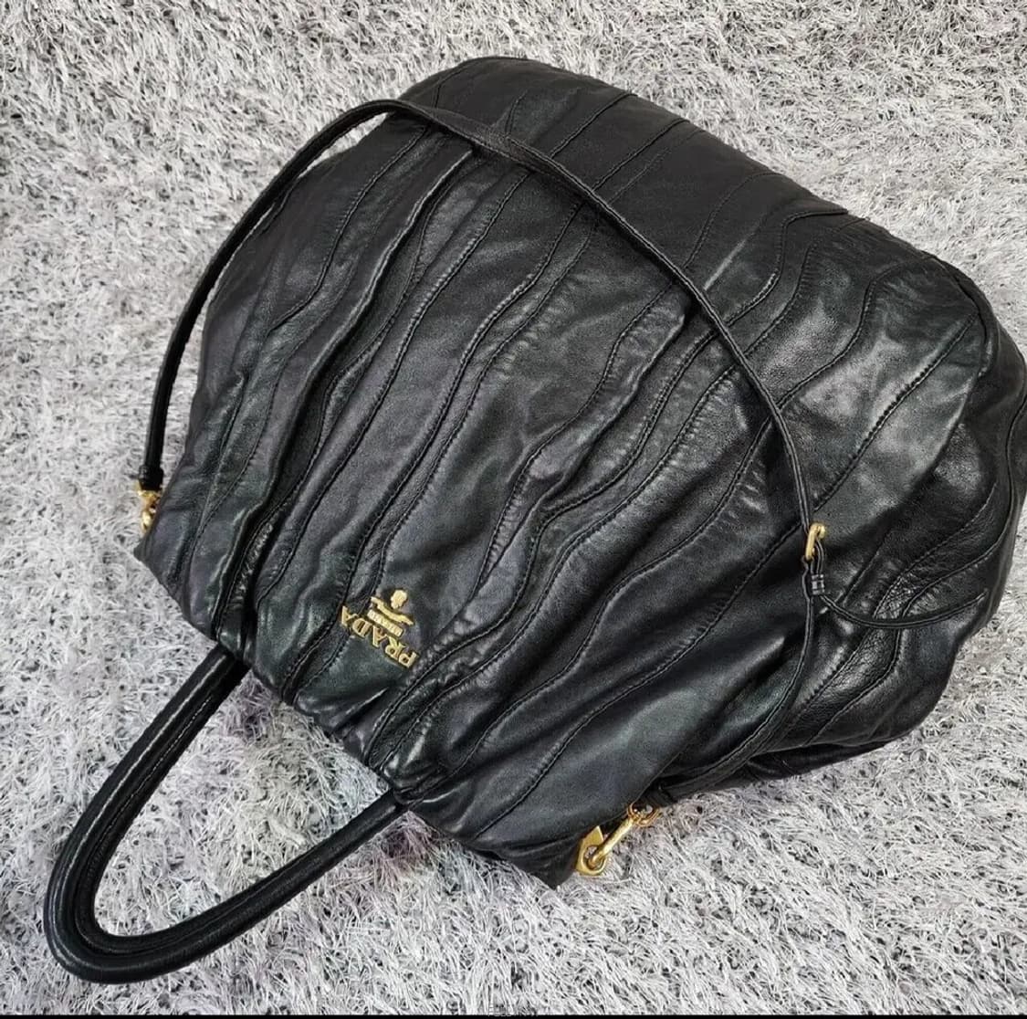 프라다 토트백 상품이미지2