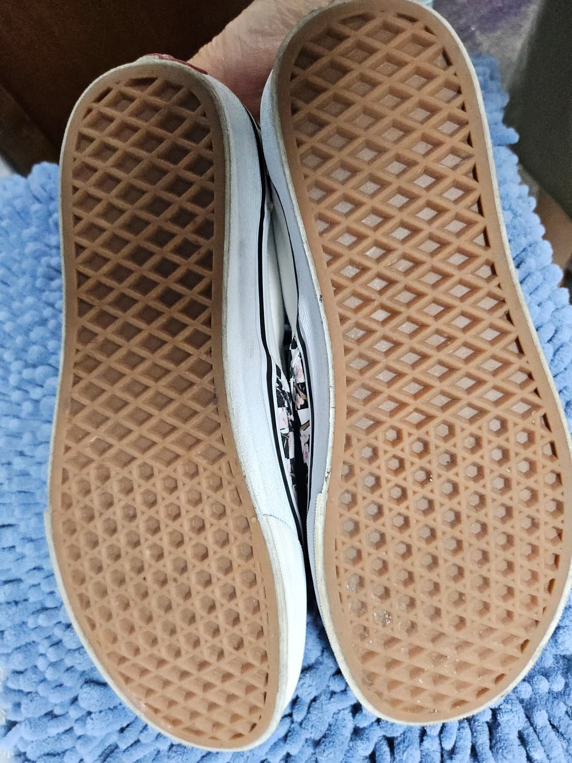 Vans 반스 체커보드 벚꽃 슬립온 스니커즈  265 상품이미지7