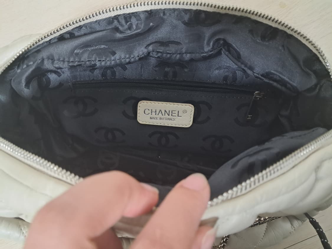 샤넬 퀼팅 숄더백  상품이미지4