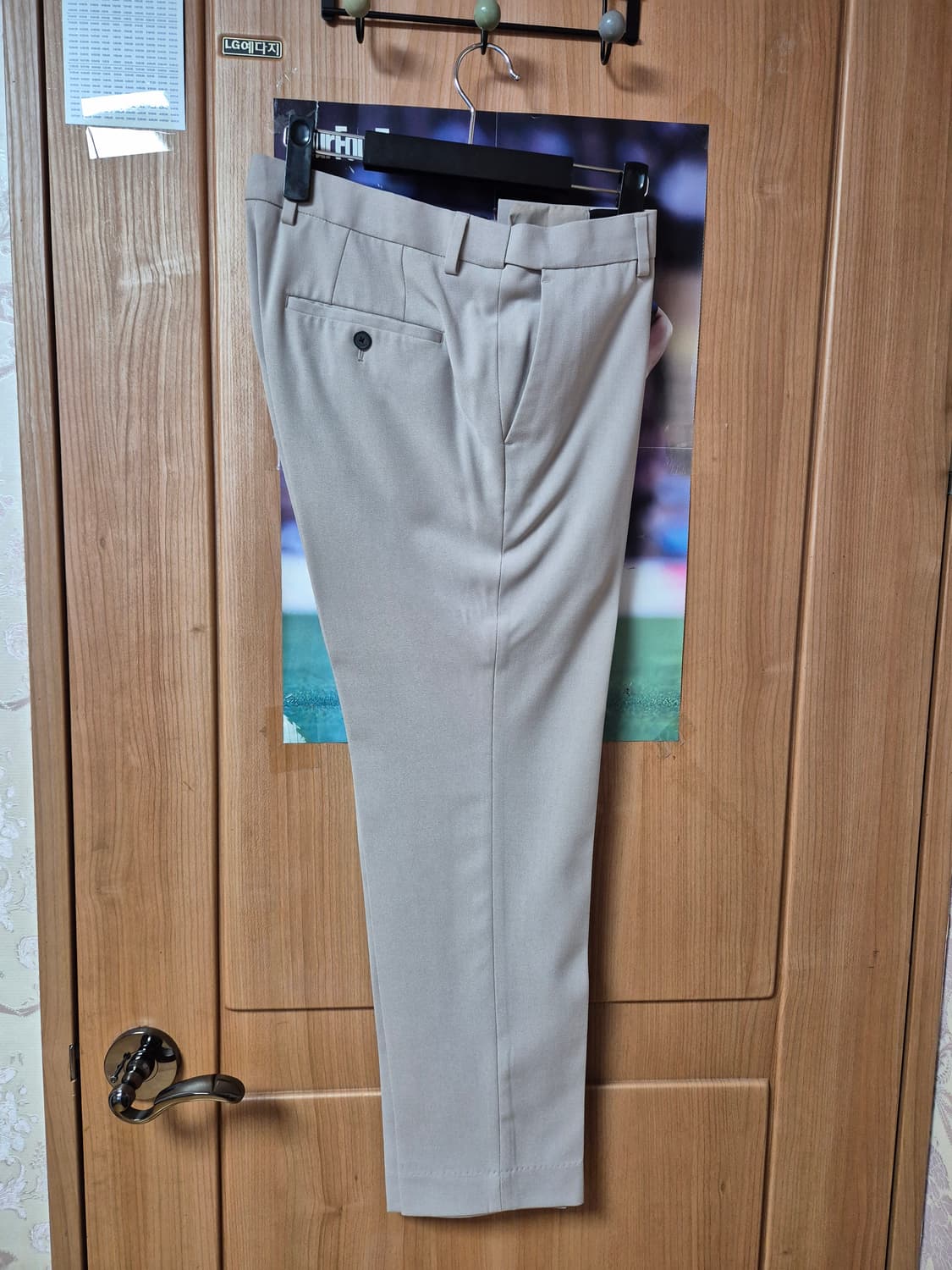 무탠다드 라이트웨이트 테이퍼드 슬랙스 라이트베이지 32 상품이미지2