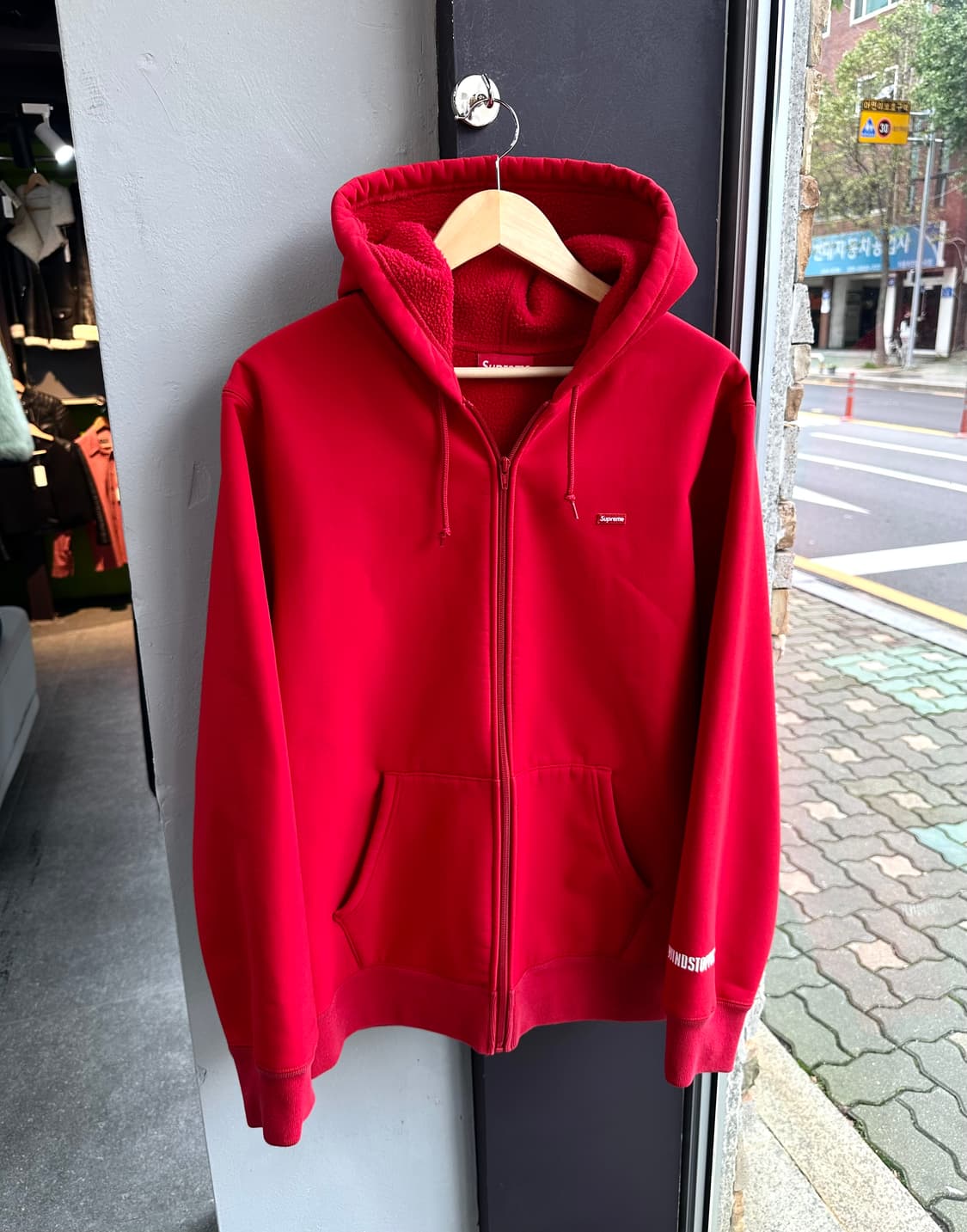 L/ 슈프림 WINDSTOPPER 후드 집업 상품이미지3