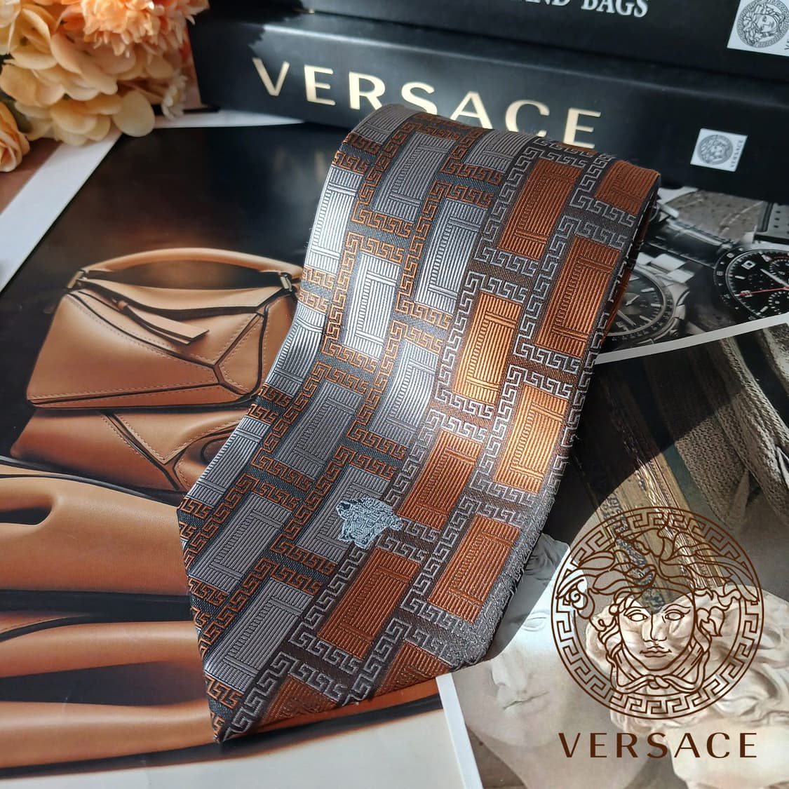 베르사체 실크 브라운 메두사 자수 넥타이 9.6cm A+등급 A19490 상품이미지1