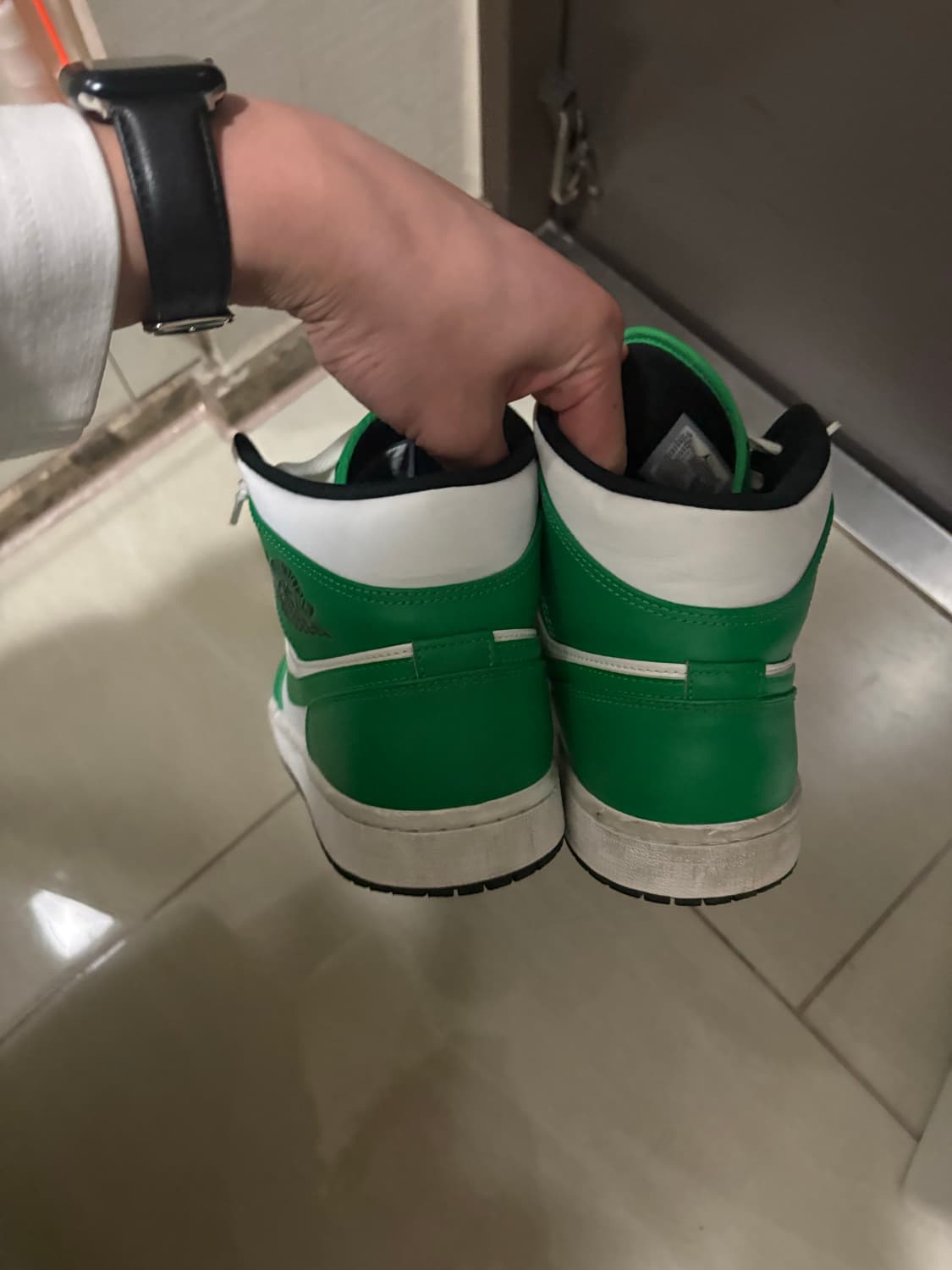 에어조던1 미드 럭키그린 상품이미지3