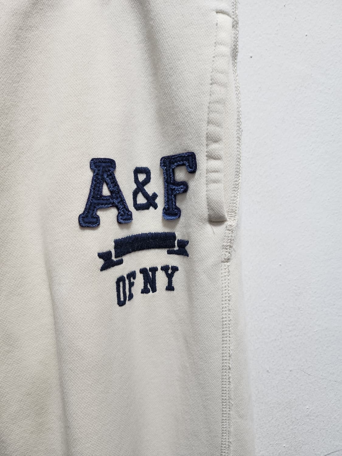 아베크롬비 아이보리 기모 스웻팬츠  상품이미지3