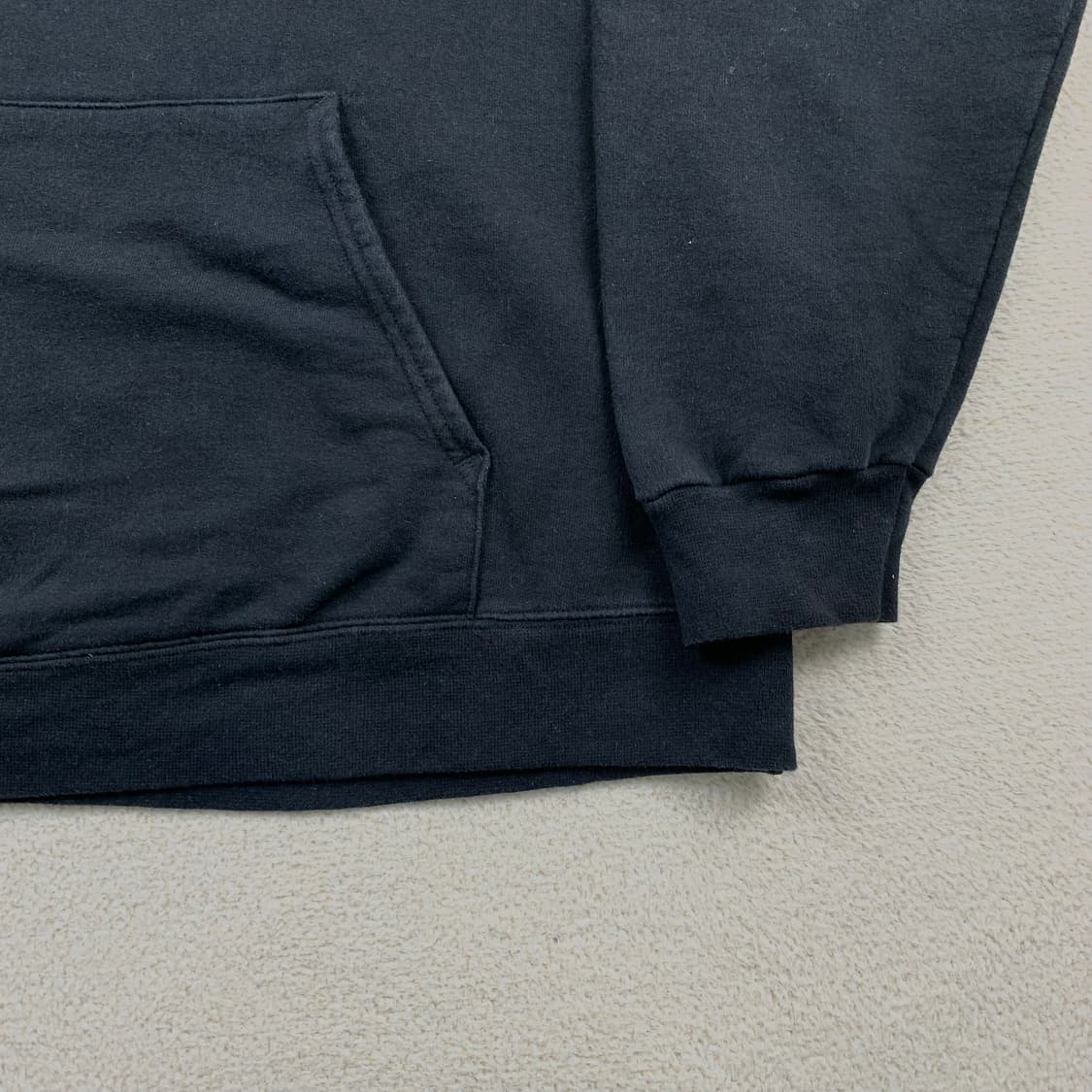 트래셔 플레임 로고 블랙 후드티 상품이미지5