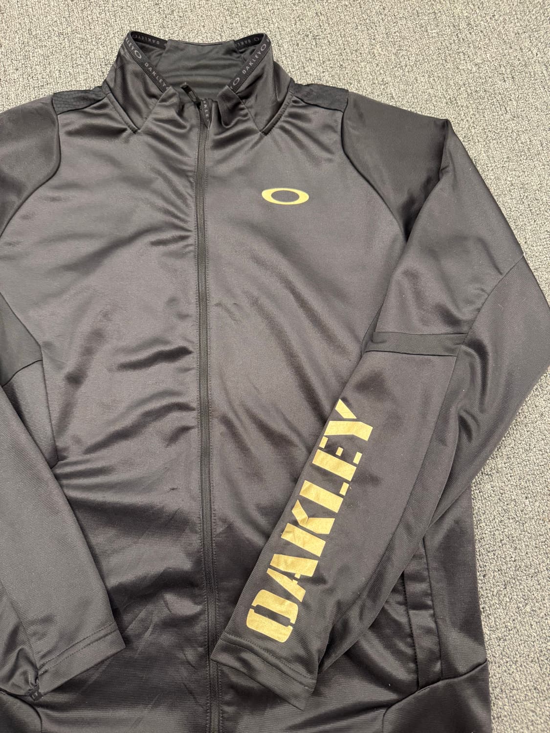 L)오클리 빈티지 검/골 트랙탑 져지 집업 상품이미지2