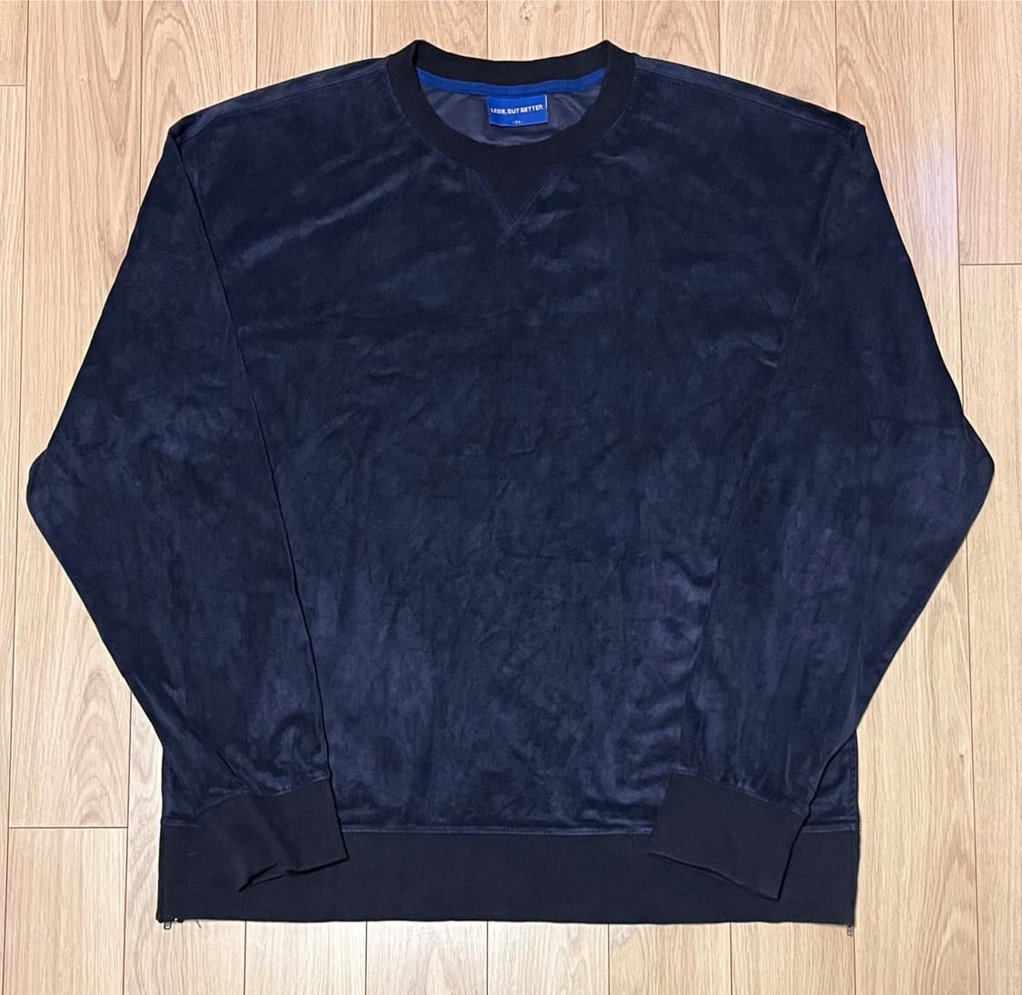 LESS, BUT BETTER 벨벳 맨투맨 네이비 XL 상품이미지1