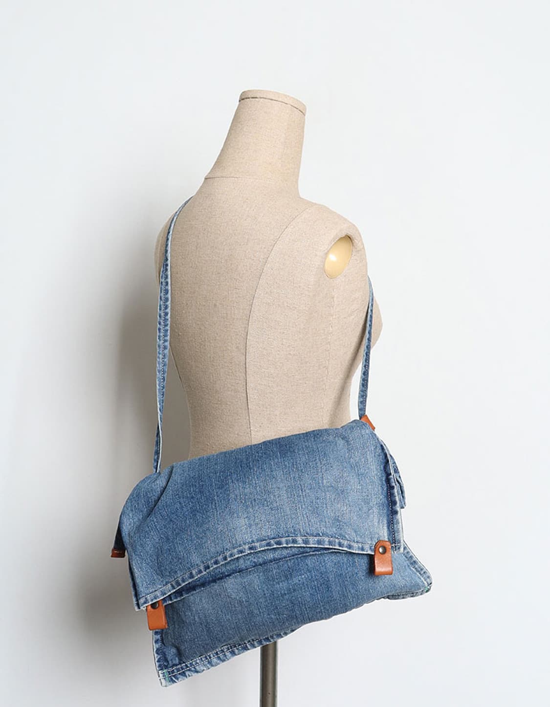 Lo Lo La vo Denim Cross Bag 상품이미지1