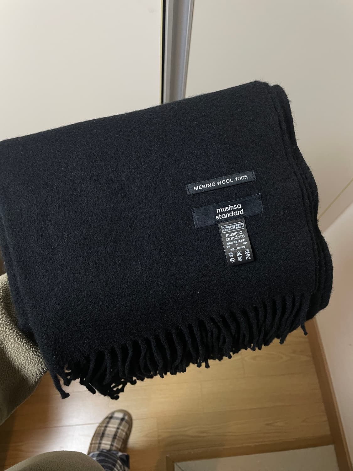 무신사 스탠다드 메리노 울100 머플러 상품이미지2