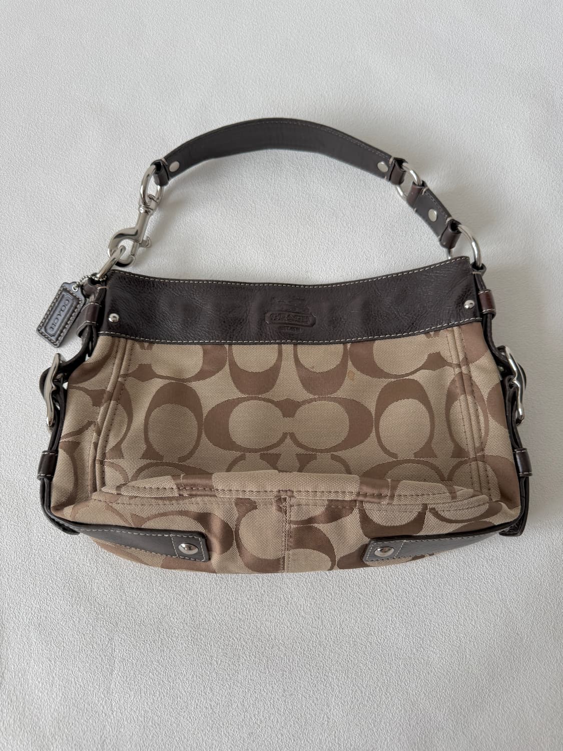 코치(COACH) 모노그램 숄더백 상품이미지2