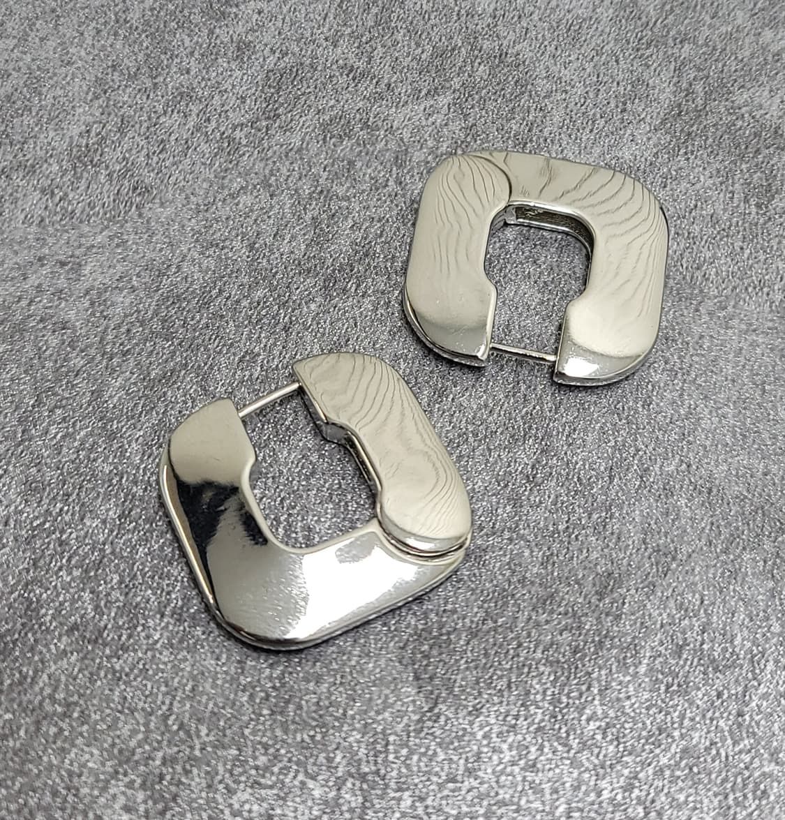 square metal earrings 상품이미지4