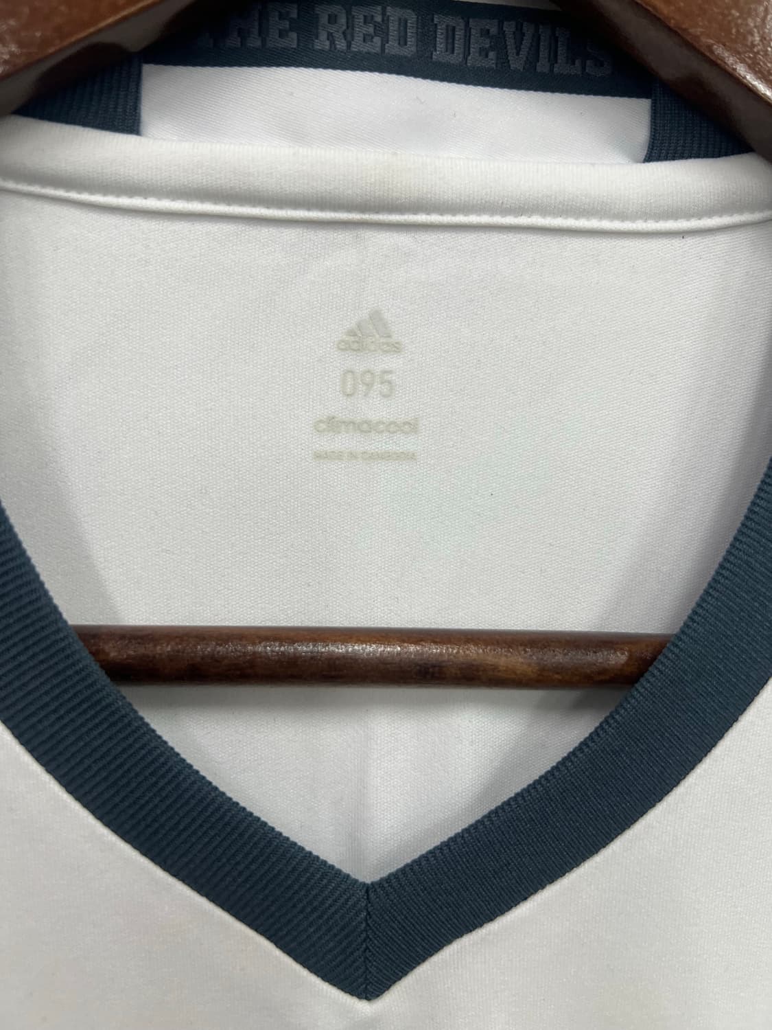 아디다스 반팔티  상품이미지2