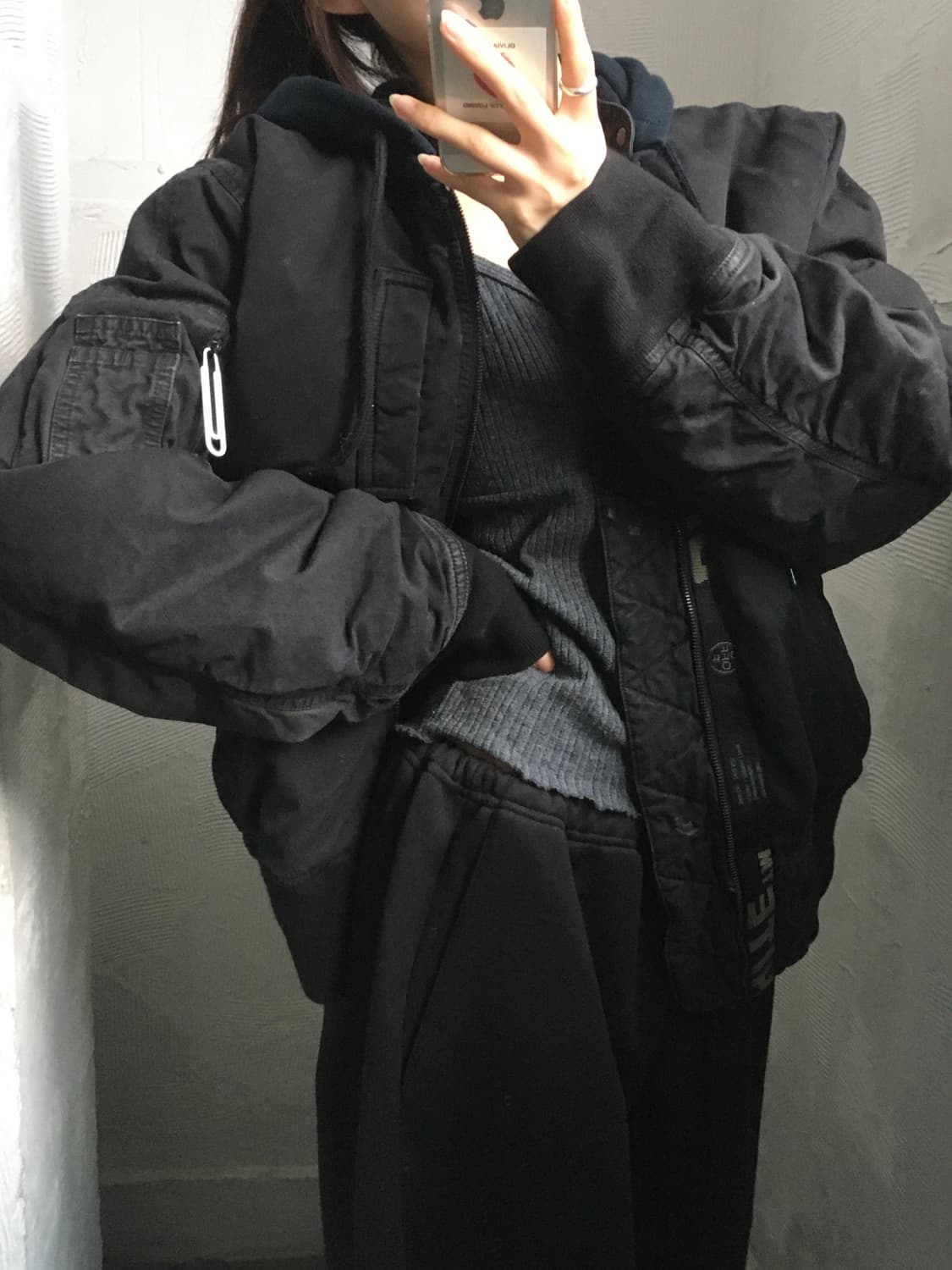 Off White 오프화이트 에로우 후드 봄버 자켓  상품이미지3