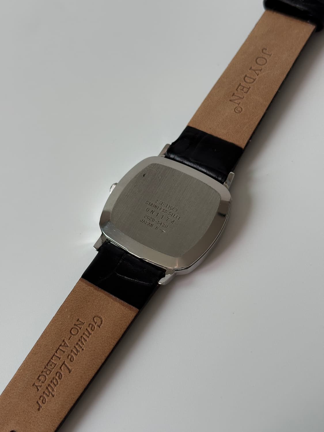 1980s Chariot Texture Dial Square Quartz 상품이미지5