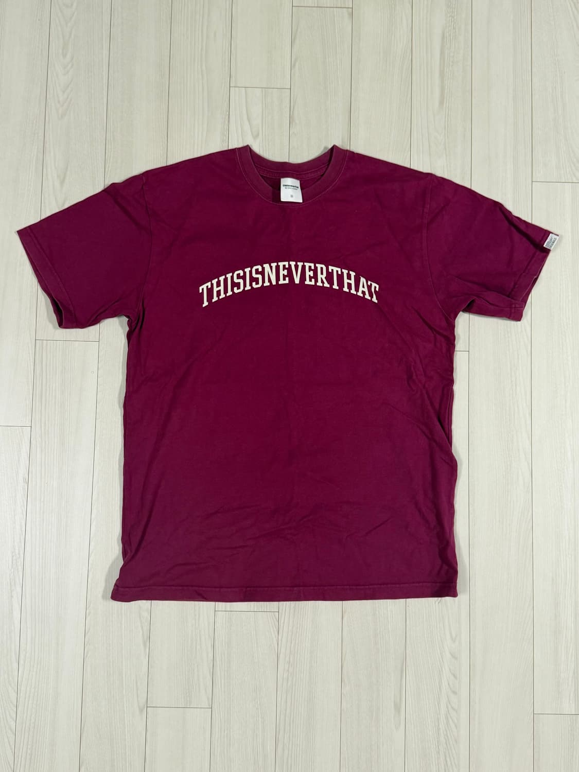 디스이즈네버댓 와인 반팔티 상품이미지2
