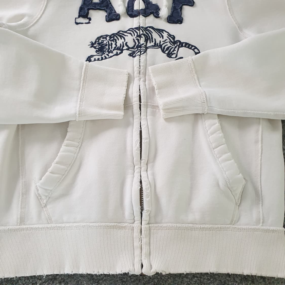 [무료배송] Abercrombie Fitch 타이거 로고 후드 집업 상품이미지5