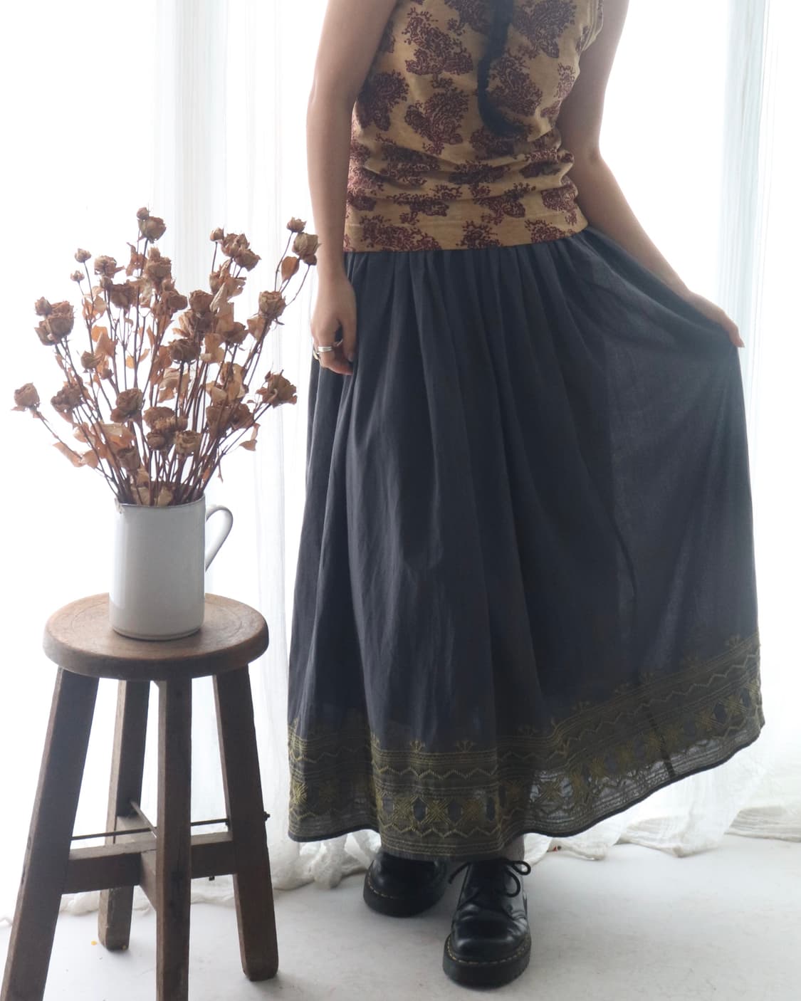 [Beams Heart] Ethnic Embroidery Skirt 상품이미지4