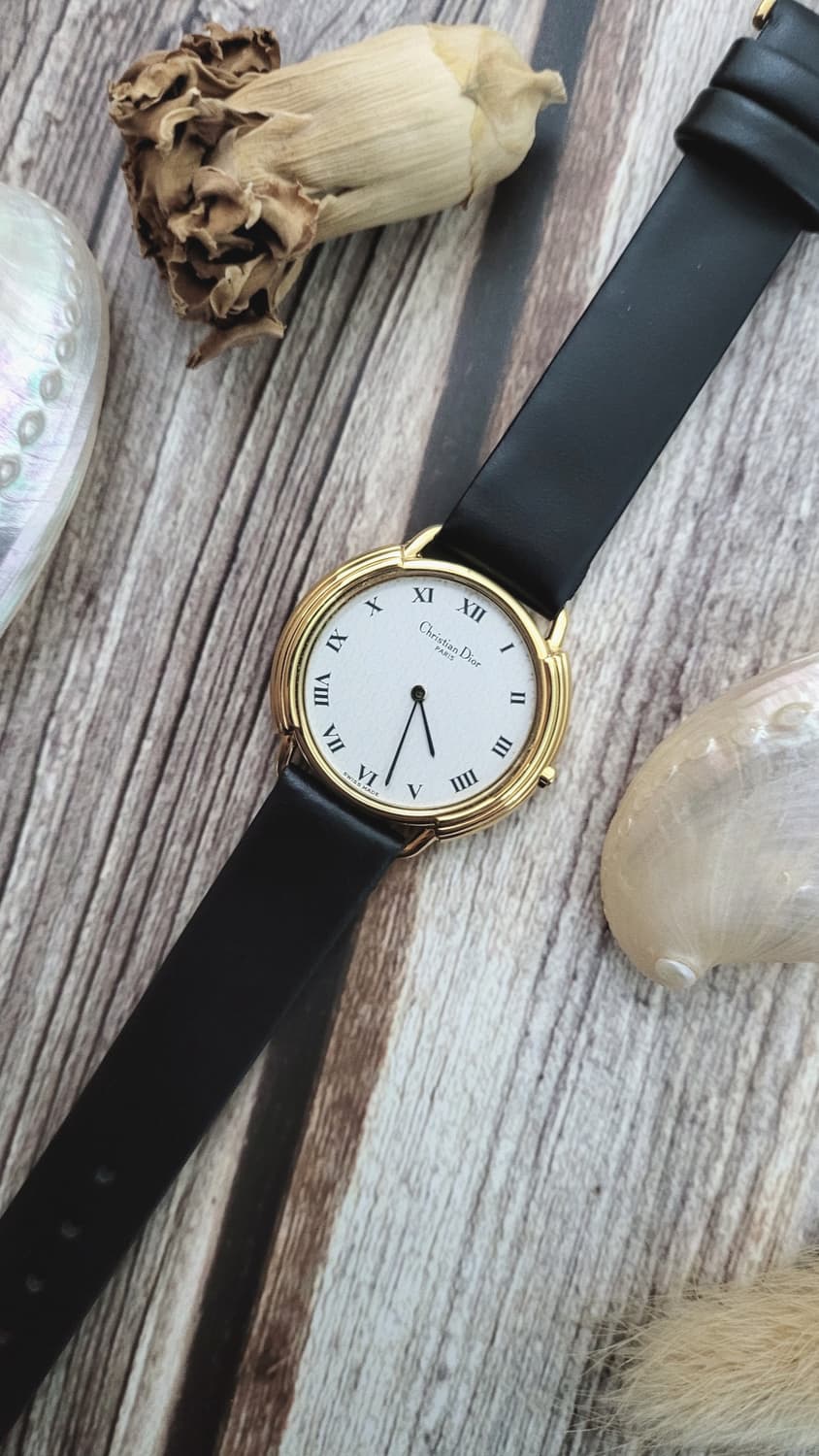 [특가상품]정품 크리스찬디올 골드 3단 라운드 남여공용 시계 상품이미지7
