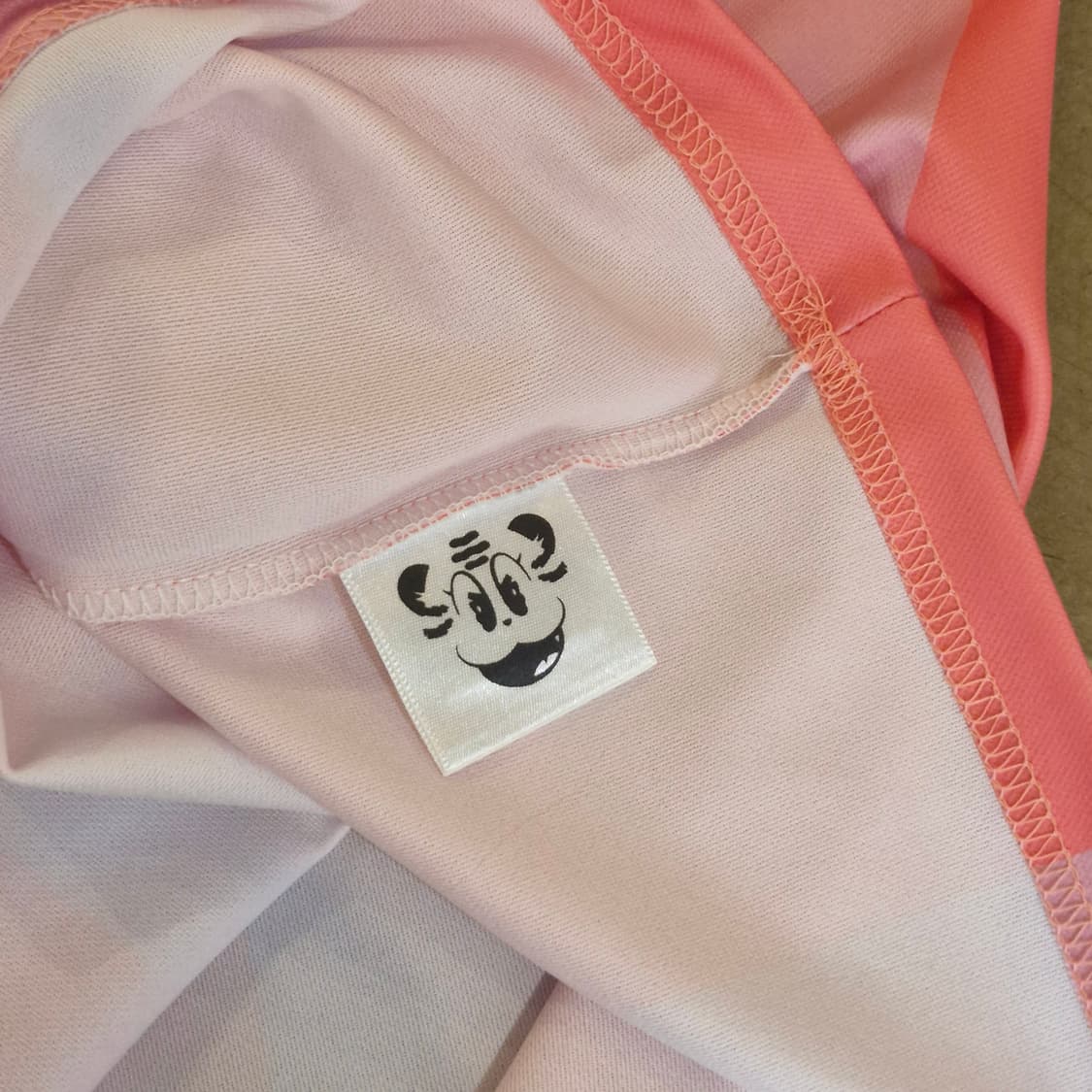 2025 렛츠락 페스티벌 오피셜 MD 스페셜 티셔츠 핑크 2xl 상품이미지3