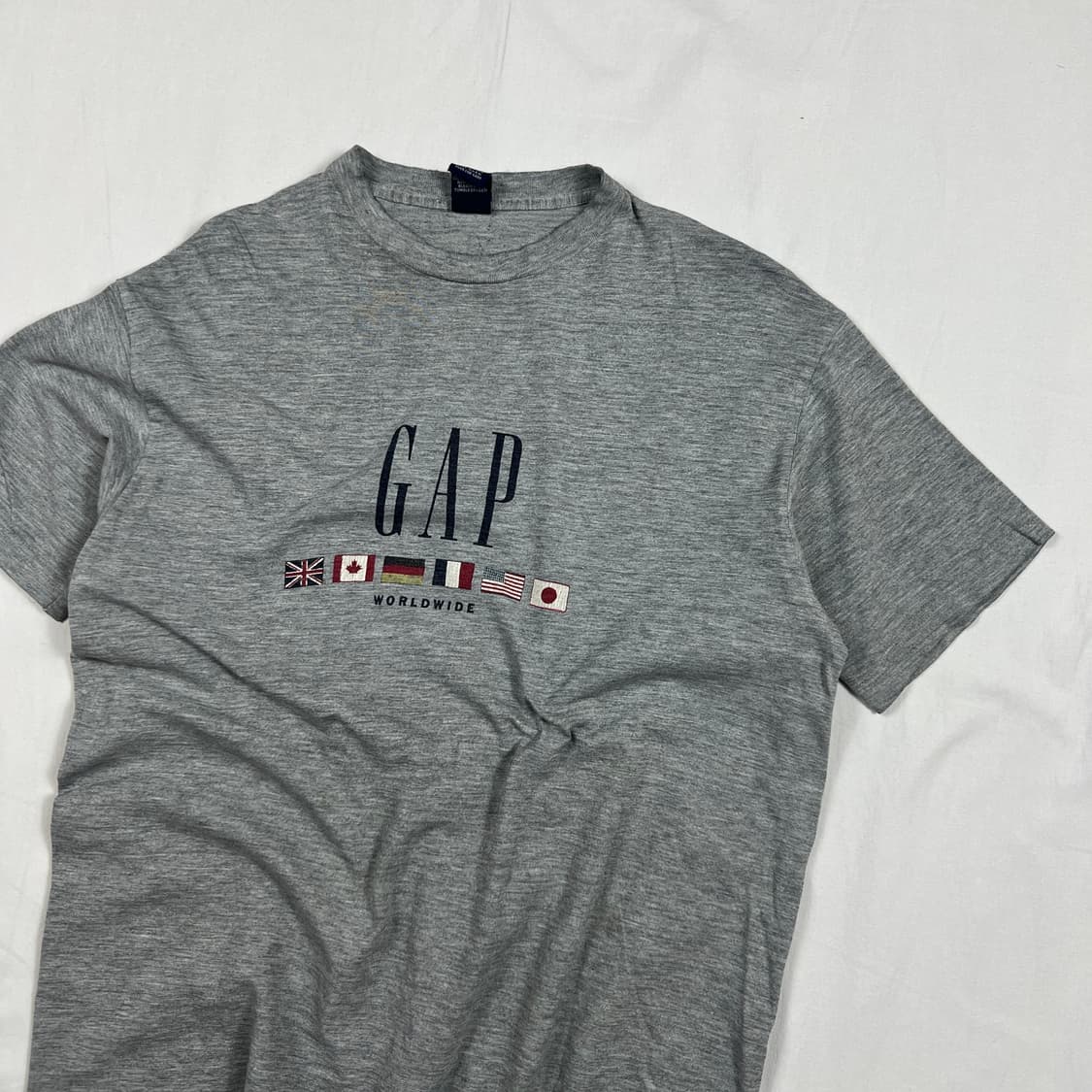 90‘s 갭 gap worldwide flag 프린트 반팔티 상품이미지3