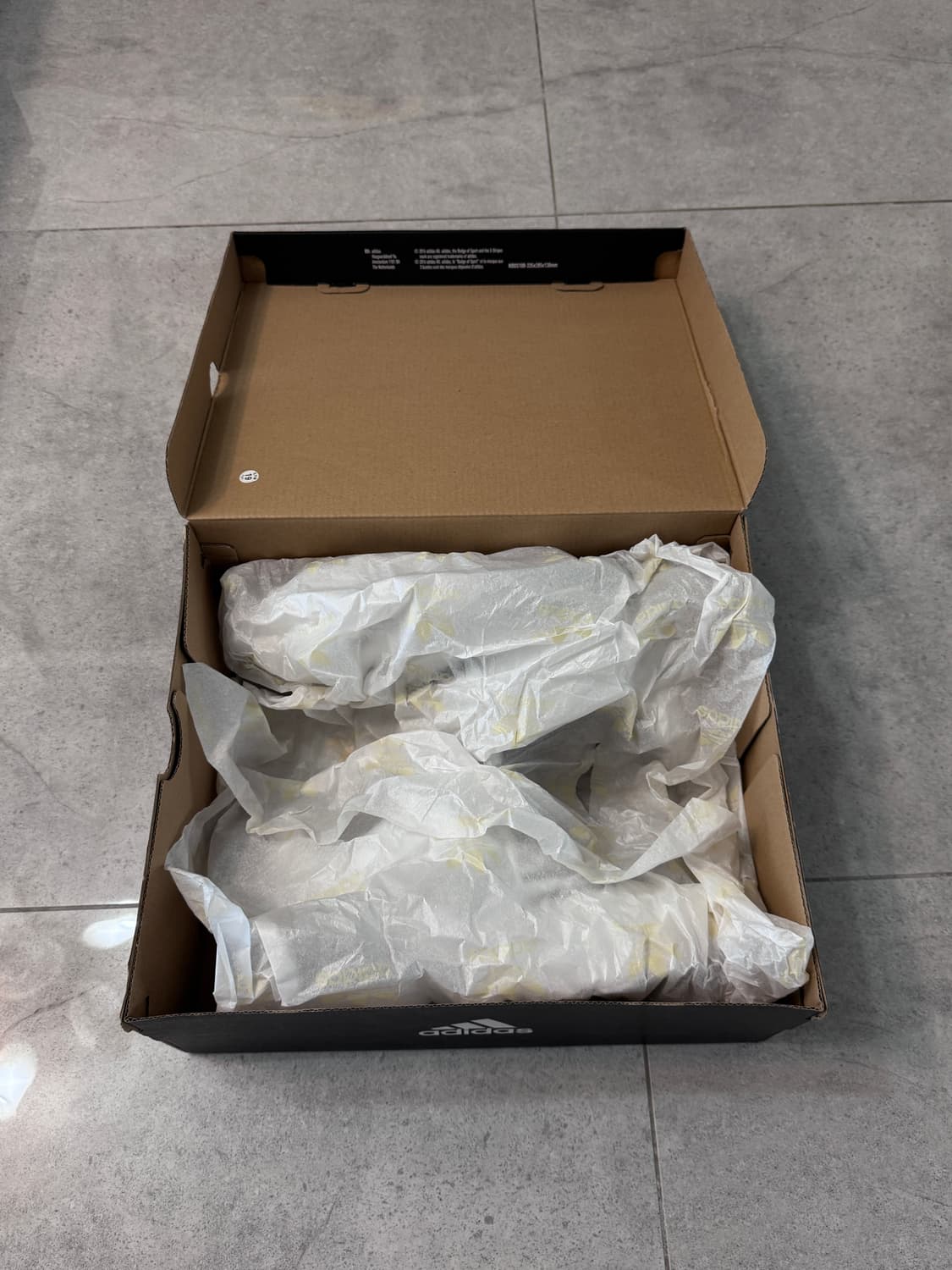 아디다스 프레데터 메가라이드 275 상품이미지3