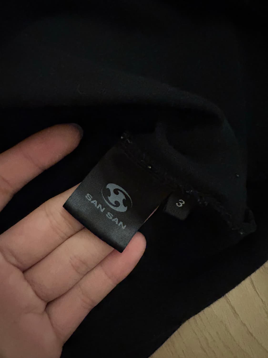 산산기어 롱슬리브 블랙 (3사이즈) 상품이미지2