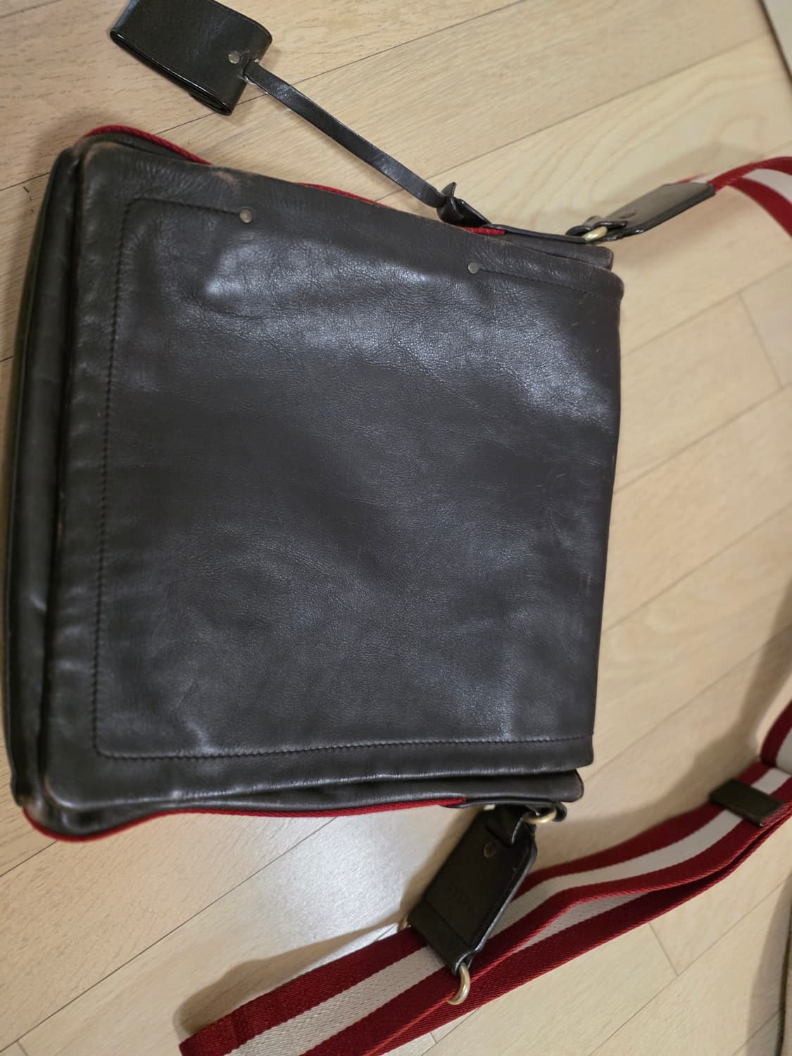 발리 크로스백(정형돈 가방) 상품이미지2