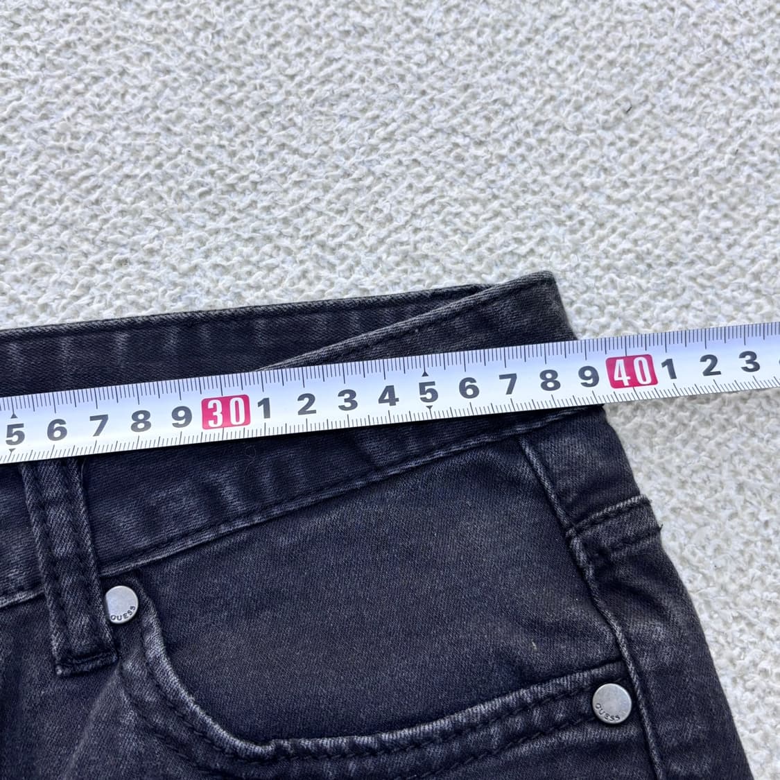 70(28) 게스 블랙 슬림핏 데님 팬츠 0428E 상품이미지5