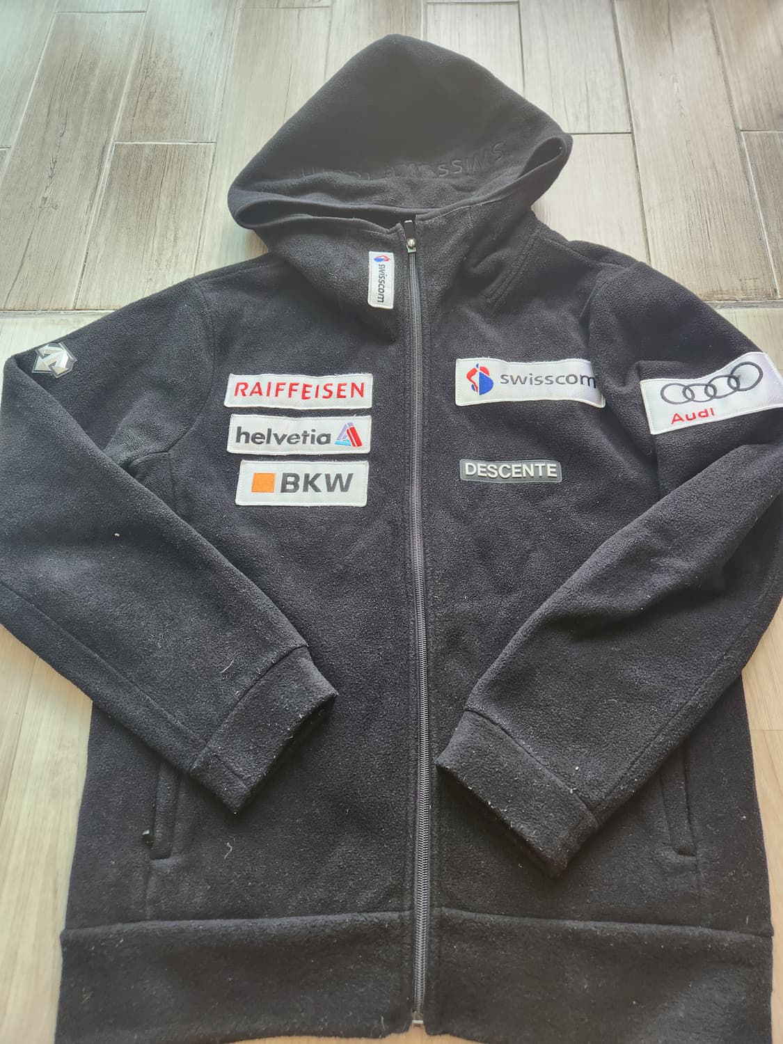 데상트 아우디 스위스 스키팀 플리스 후드집업 M 상품이미지1