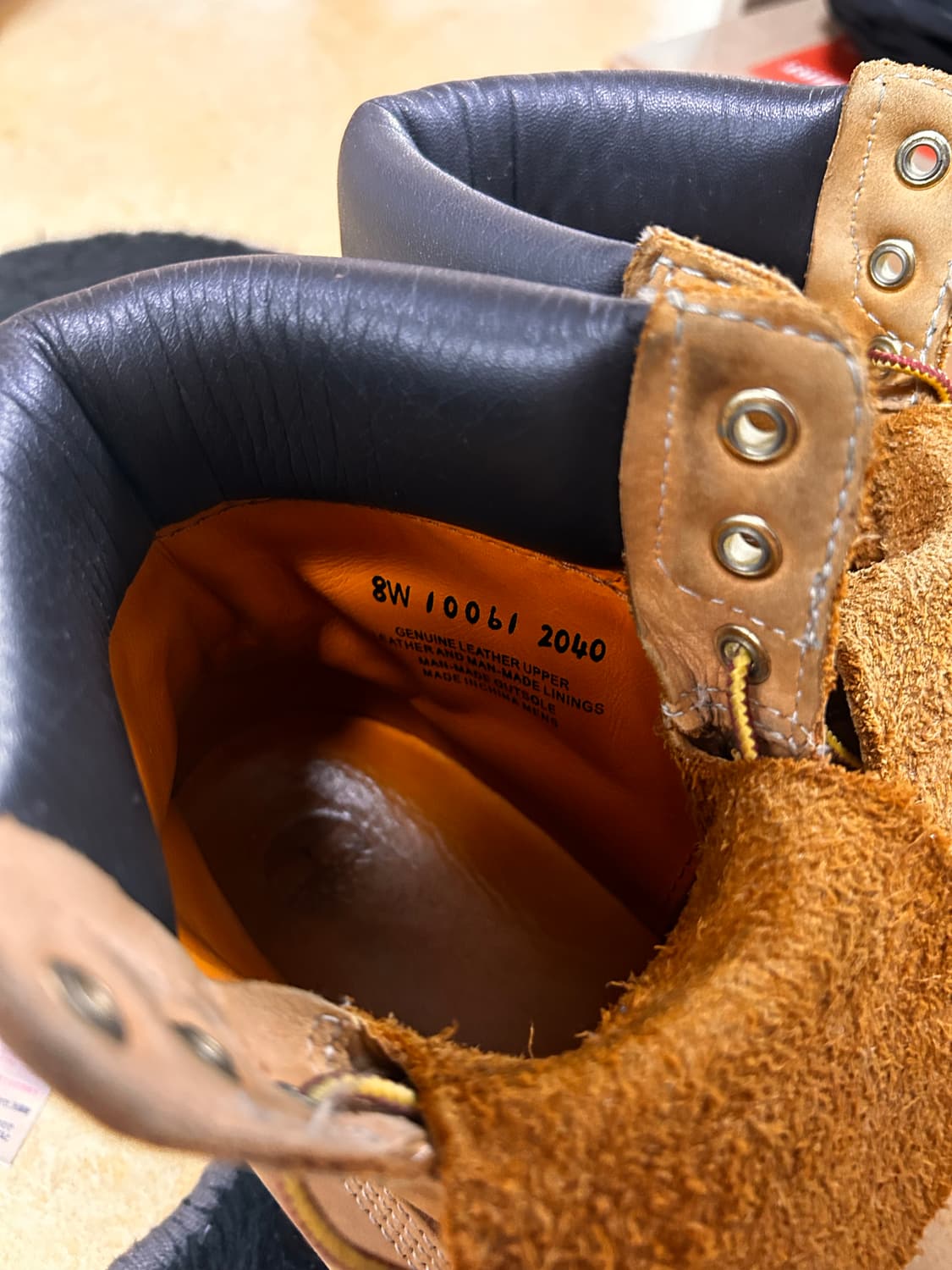 팀버랜드 6인치 부츠 판매합니다 상품이미지2