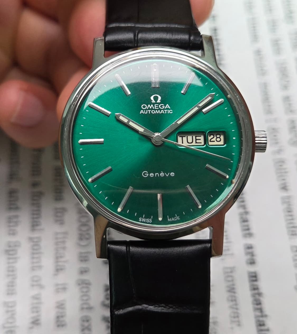 빈티지 오메가 제네브 그린썬레이 데이데이트 오토매틱 드레스워치
 상품이미지3